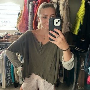 Free people army green long sleeve tee size xs but can fit small- medium